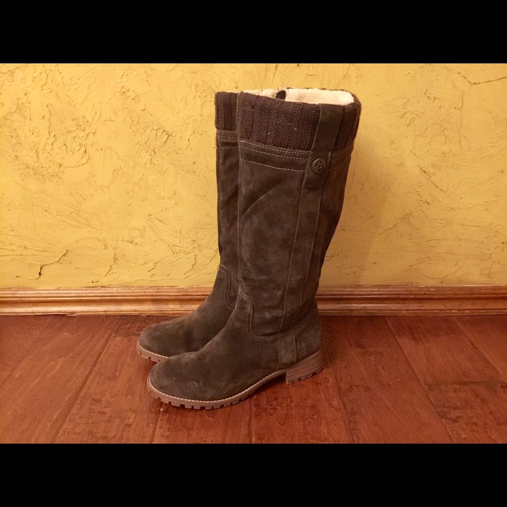 Woman’s BJORNDAL brown suede mid high zip boots 10